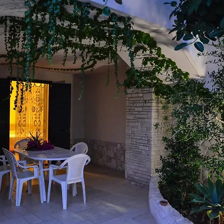 Casa Dell'Ospite Apartment Santa Maria di Leuca Room photo